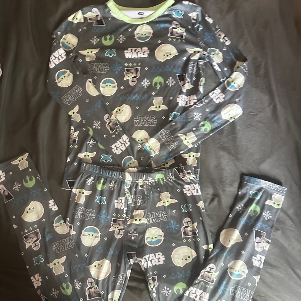 Star Wars Kids Pajama Set - Gray and Green